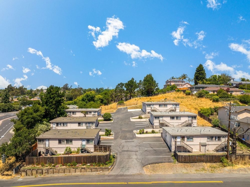 Sobrante apartment community on a hillside